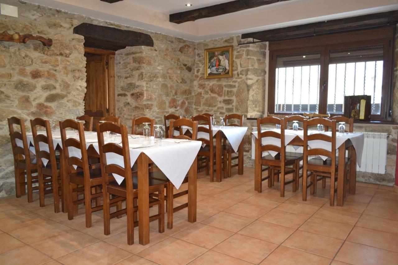 Hotel Rural Val Dos Pigarros Lubián Exteriör bild